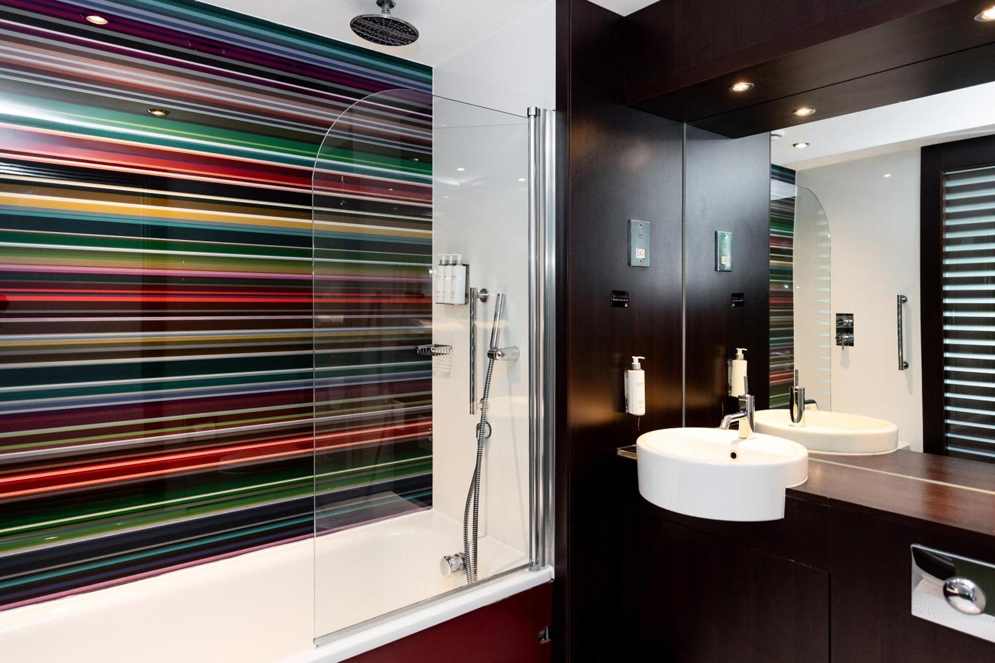 Village Hotel Manchester Ashton Экстерьер фото