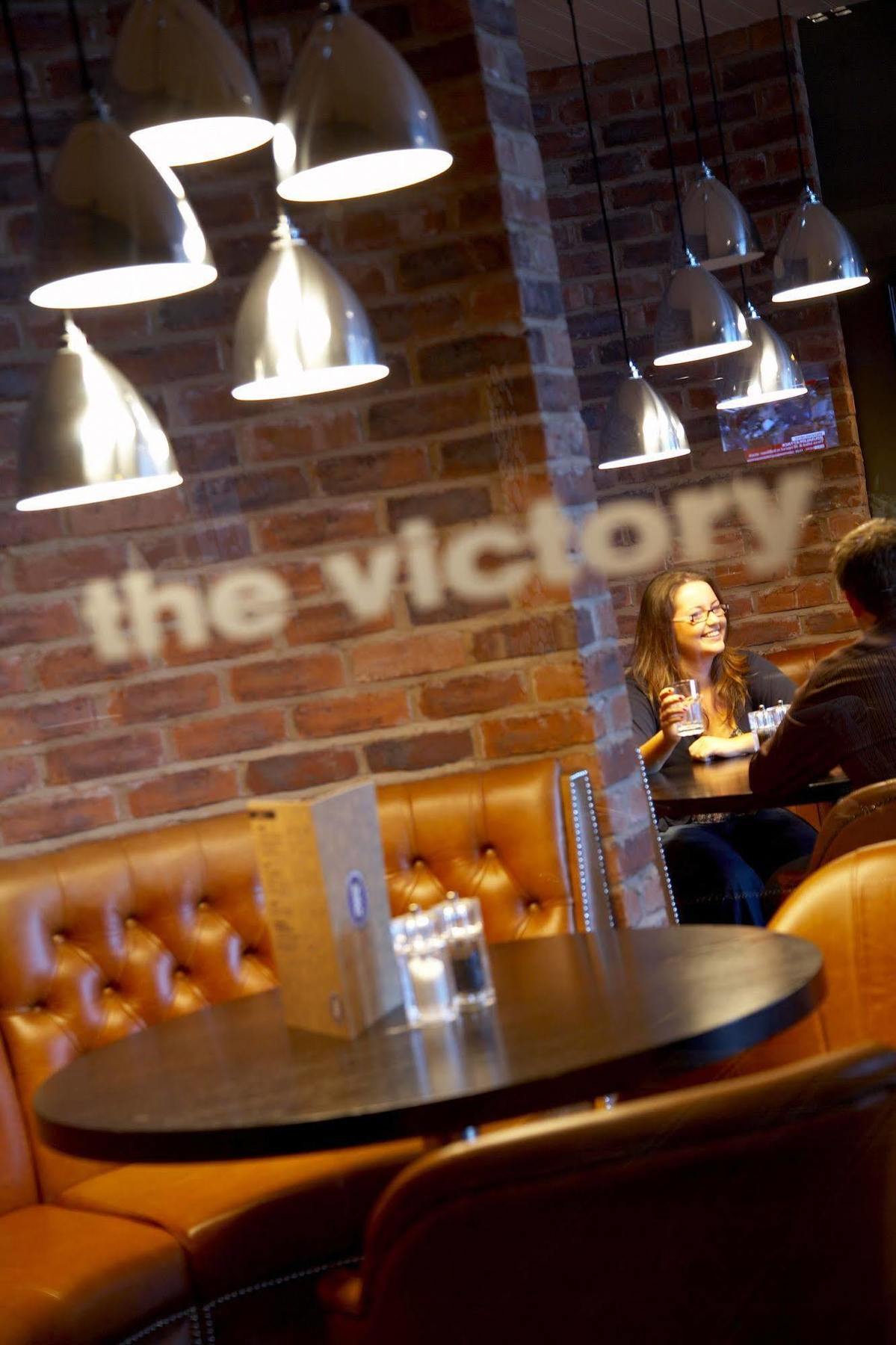 Village Hotel Manchester Ashton Экстерьер фото